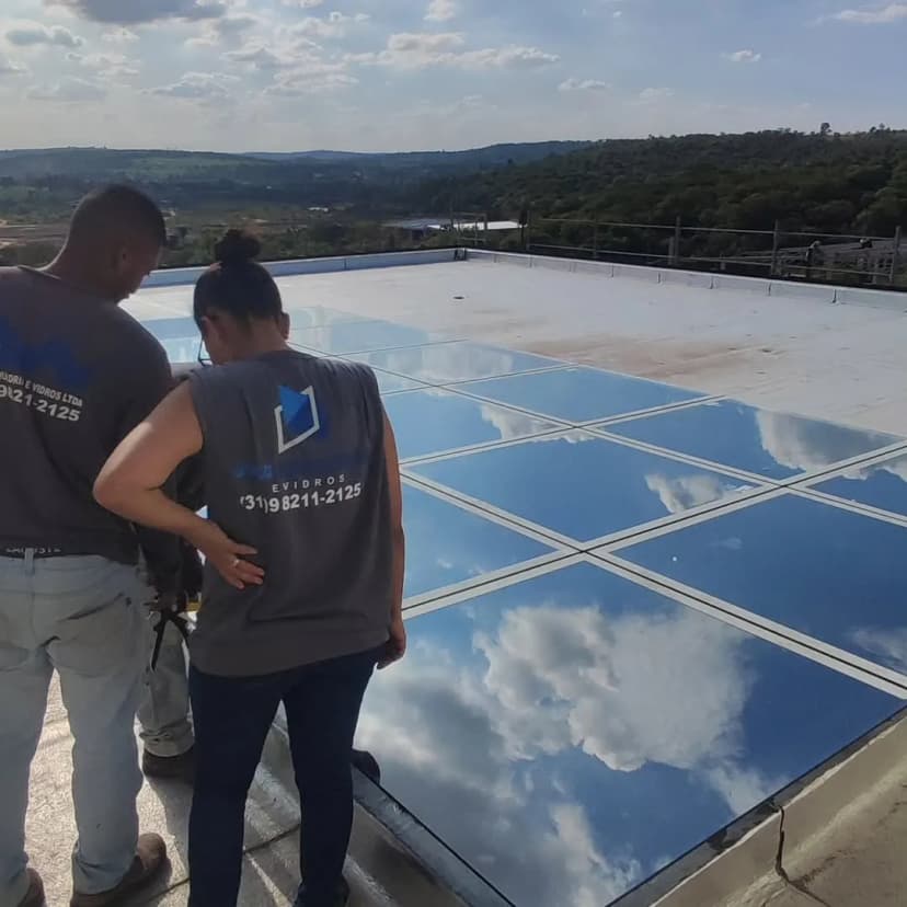 Projeto de esquadrias e vidros da WMA