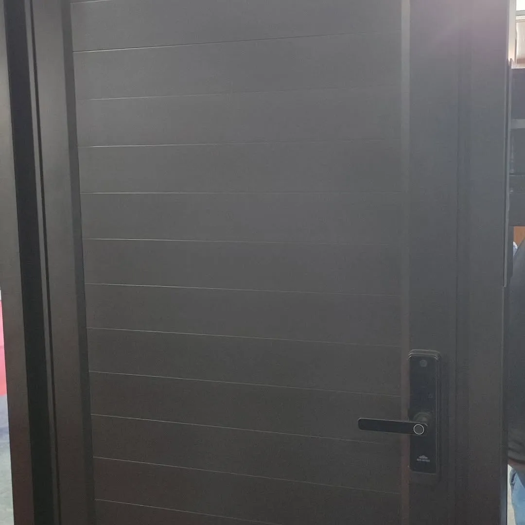 Detalhe de esquadria de alumínio com acabamento premium